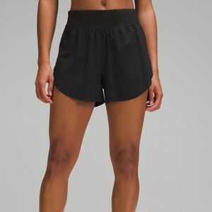 Fast and Free Reflective High-Rise classic-fit Short 3
